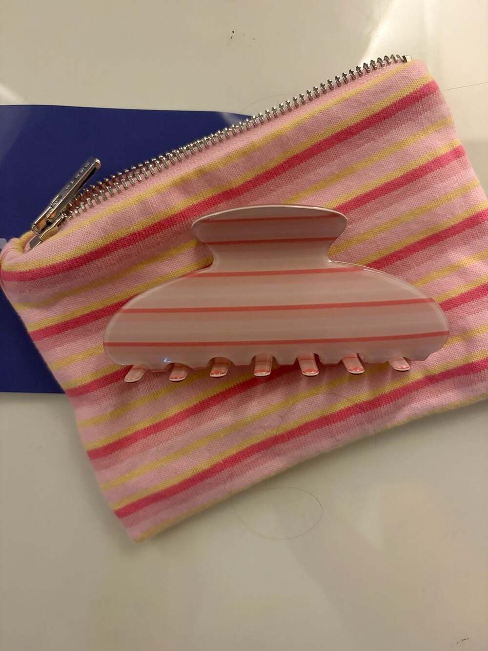 NEW Parke Claw Clip It's A Girl Stripe - Picture 2 of 3